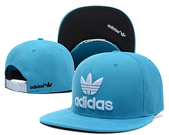 Adidas Gorra [Ref. 31]